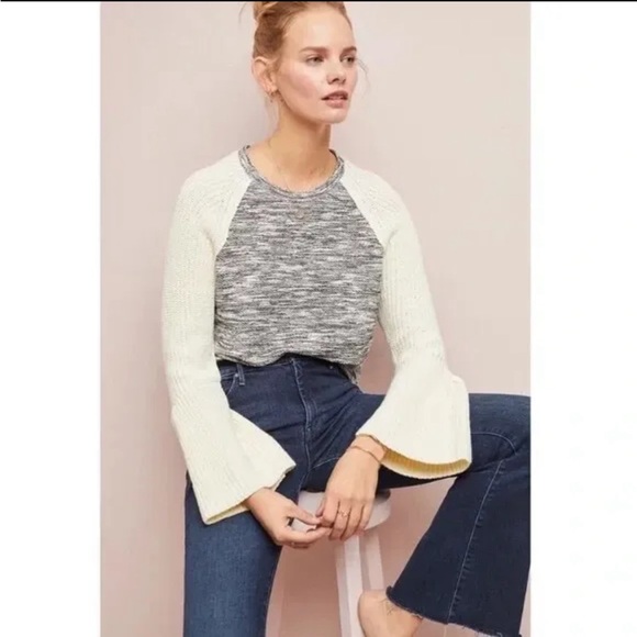 DOLAN Bell Sleeves Sweater - Picture 8 of 9